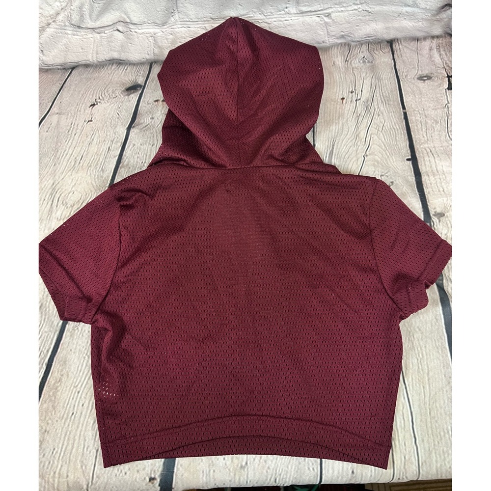 Forever 21 Burgundy Mesh Jersey Crop Top Hoodie Short Sleeve V-Neck Small - Picture 2 of 6